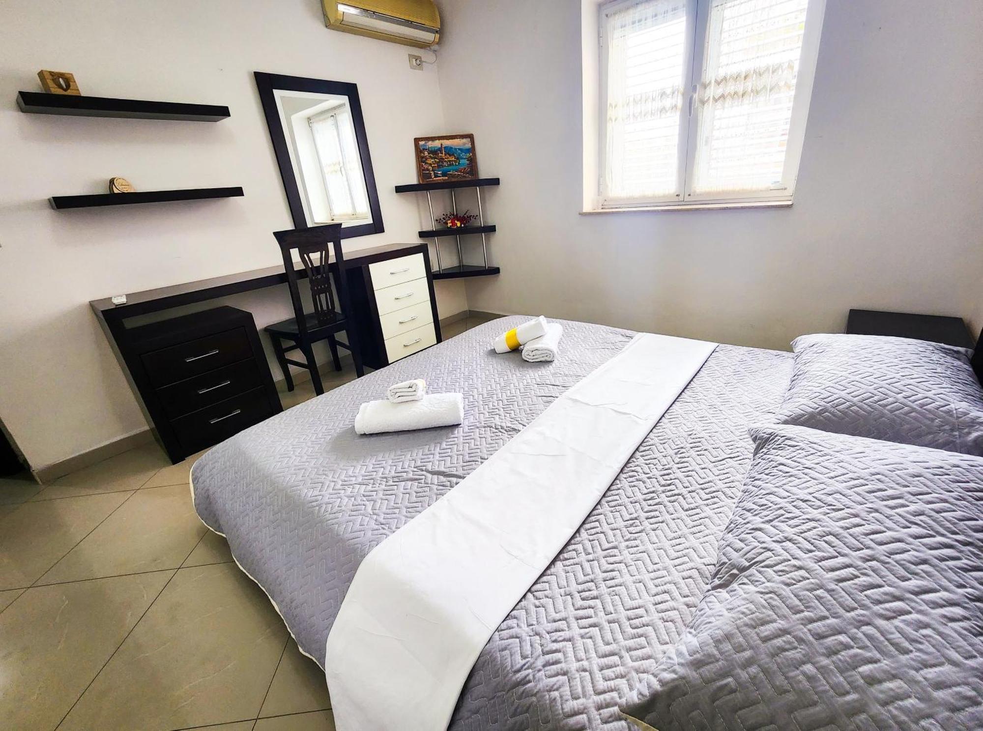 Apartment Sweet New Pazar ติรานา ภายนอก รูปภาพ